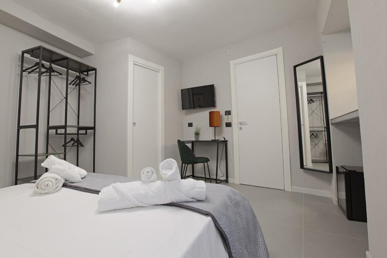 Chianu Pali - Guest Rooms Camera Agrigento Buitenkant foto